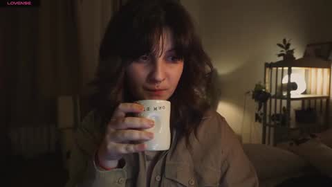 Mary  . online show from December 3, 6:44 pm