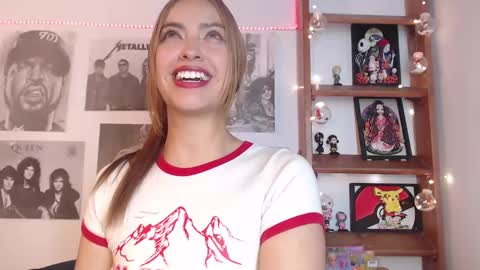 Snapshot of meeowlody chatting on December 27, 9:22 pm Emily online show from December 27, 9:22 pm