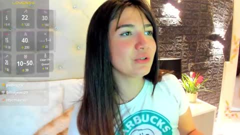 Snapshot of megan_devon chatting on February 10, 2:48 pm online show from February 10, 2:48 pm