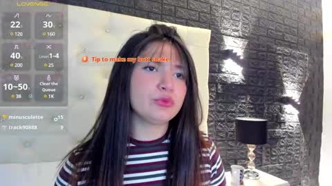 Snapshot of megan_devon chatting on March 4, 5:56 pm online show from March 4, 5:56 pm