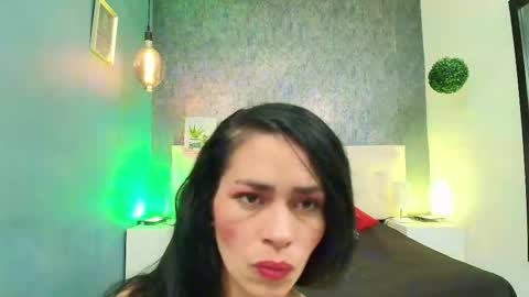 Snapshot of meganfox75 chatting on February 26, 12:38 pm meganfox75 online show from February 26, 12:38 pm