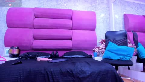 MeganFOXXI  online show from January 19, 11:32 pm
