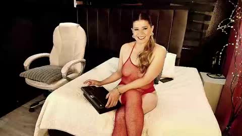 MegganSylph online show from September 22, 12:53 pm