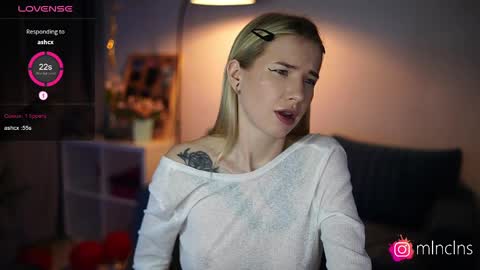 Snapshot of mel_collins chatting on March 10, 4:14 pm MELANIE PVT ONLY 60TK PER MIN online show from March 10, 4:14 pm