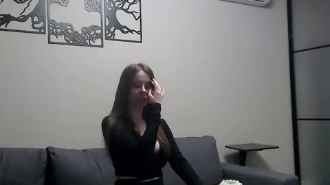 Snapshot of meladams chatting on January 23, 12:14 am meladams online show from January 23, 12:14 am
