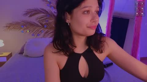 Snapshot of melan1e_ chatting on January 23, 9:50 pm mel online show from January 23, 9:50 pm