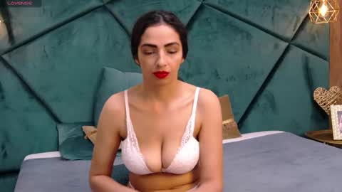 melanieboydd online show from March 7, 11:40 am
