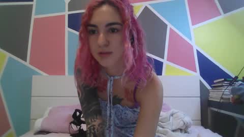 Melanie online show from January 2, 1:17 am