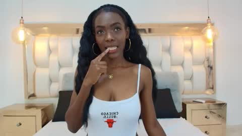 Snapshot of melaniepatton chatting on September 16, 12:40 pm Melanie online show from September 16, 12:40 pm