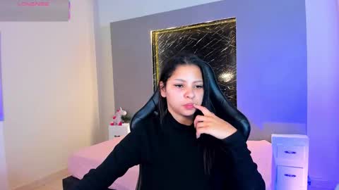  Melani  dont forget to follow me and like  online show from February 20, 3:45 am