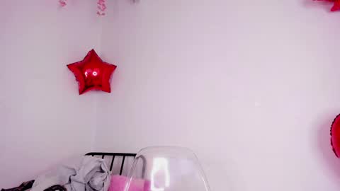 Snapshot of melissa_999g chatting on February 14, 12:03 pm The Best deepthroat ever. online show from February 14, 12:03 pm