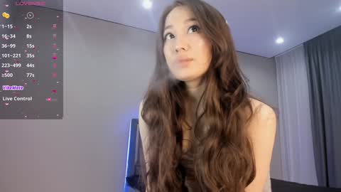 Lisaa online show from December 29, 12:01 pm