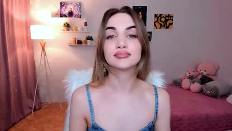 Tessa online show from February 23, 8:44 pm