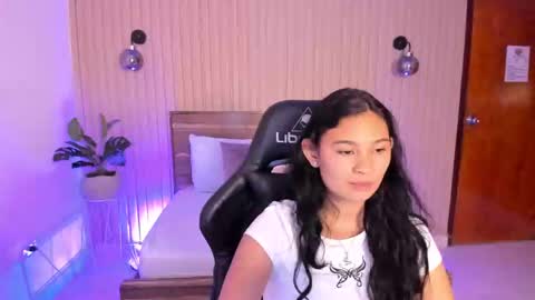 Melody  online show from December 30, 3:23 pm