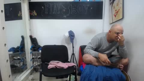 meloncillo_and_babyliss online show from February 28, 9:58 am