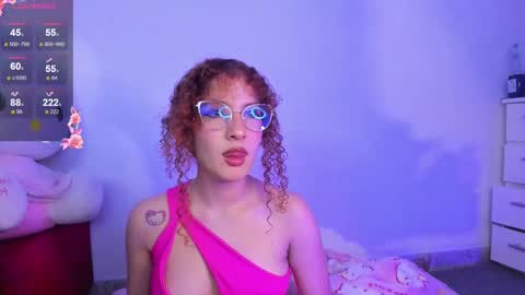 Snapshot of meridaxbrave_ chatting on February 20, 4:07 am laura 3 i am independent model online show from February 20, 4:07 am