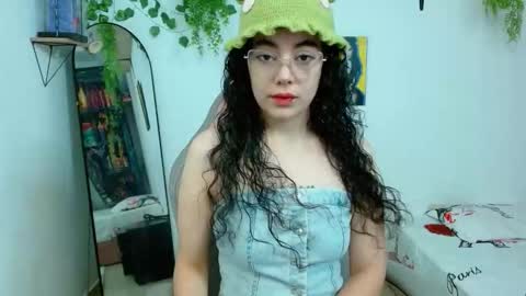 Liah online show from September 19, 11:58 am