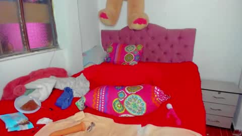 metisha_suhi online show from January 15, 6:19 pm