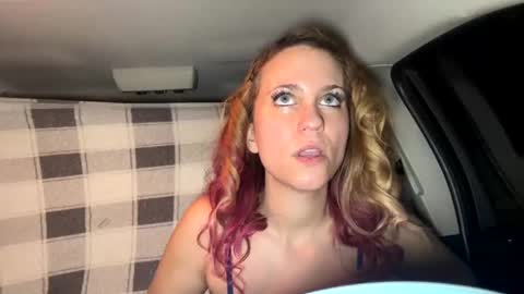 mezzy69 online show from December 26, 9:33 am