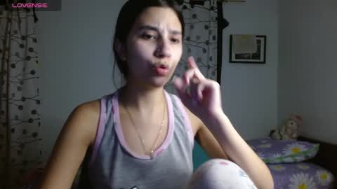 Mia online show from January 27, 5:03 am