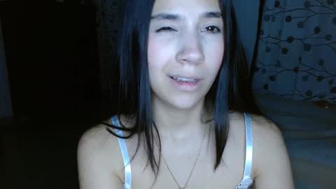 Mia online show from January 3, 12:33 am