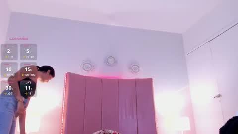 mia_greco_ online show from February 8, 7:59 pm
