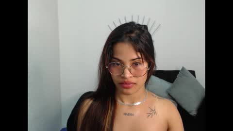 Snapshot of mia_sexgirl chatting on September 15, 12:50 pm mia_sexgirl online show from September 15, 12:50 pm
