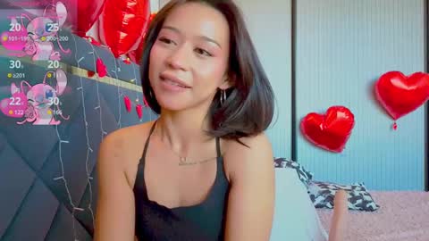 Mia online show from February 21, 6:29 am
