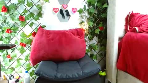 Mia squirt big INDEPENDENT MODEL...ONLYFANS  online show from December 23, 8:11 am