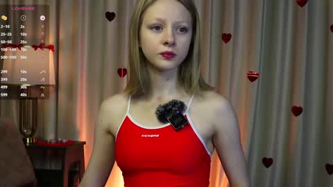Snapshot of mia_vebes chatting on February 13, 3:03 pm Mia online show from February 13, 3:03 pm