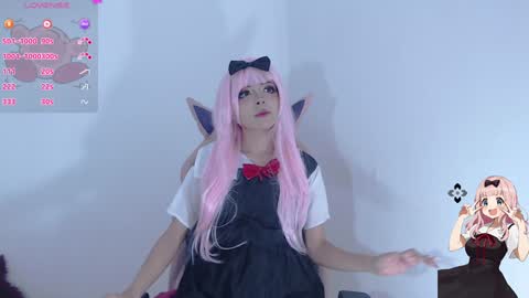 Mia online show from December 26, 2:48 pm
