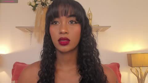 Snapshot of miaebony_ chatting on January 27, 8:07 pm Call me Mia online show from January 27, 8:07 pm