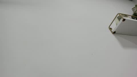 Snapshot of miah_bigboobs chatting on February 17, 11:02 am Miah Collins online show from February 17, 11:02 am