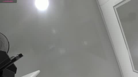 Snapshot of miah_bigboobs chatting on February 18, 11:00 am Miah Collins online show from February 18, 11:00 am