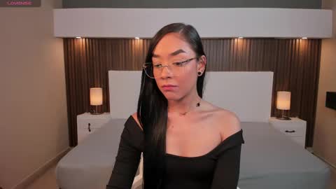 MiaMonroe online show from September 19, 7:50 pm