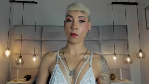 Mia Morgann online show from February 5, 11:55 am