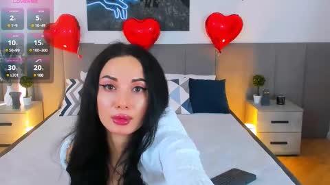 miarommano online show from February 14, 1:08 pm