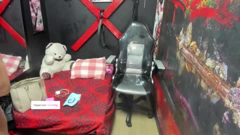 Snapshot of miatentazione chatting on September 16, 12:18 pm Mariana online show from September 16, 12:18 pm