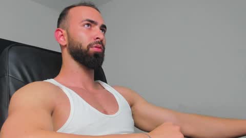 MichaelEvansx online show from December 29, 12:20 am