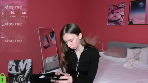 Snapshot of michele_mack chatting on September 11, 2:35 am michele_mack online show from September 11, 2:35 am