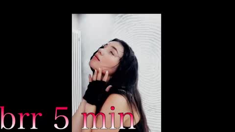 Michelle online show from February 9, 9:39 pm