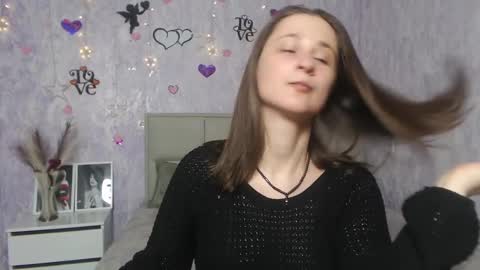 Snapshot of michellee11 chatting on February 20, 12:04 pm Michel online show from February 20, 12:04 pm