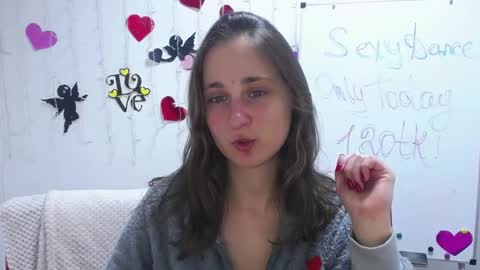 Snapshot of michellee11 chatting on January 29, 12:13 pm Michel online show from January 29, 12:13 pm
