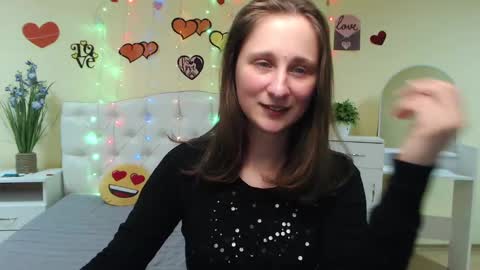 Snapshot of michellee11 chatting on March 5, 3:40 pm Michel online show from March 5, 3:40 pm