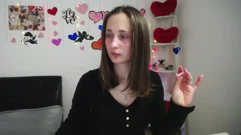 Snapshot of michellee11 chatting on February 27, 12:12 pm Michel online show from February 27, 12:12 pm