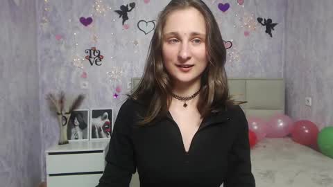 Snapshot of michellee11 chatting on January 31, 4:38 pm Michel online show from January 31, 4:38 pm