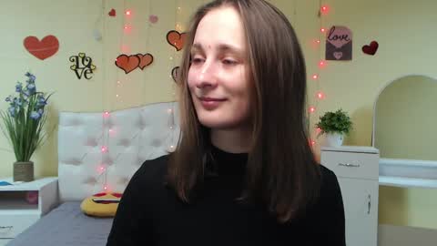 Snapshot of michellee11 chatting on February 21, 12:17 pm Michel online show from February 21, 12:17 pm