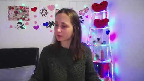 Snapshot of michellee11 chatting on February 26, 12:05 pm Michel online show from February 26, 12:05 pm