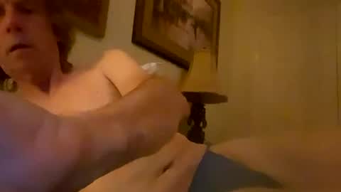 mickeyb711000 online show from February 17, 4:31 am