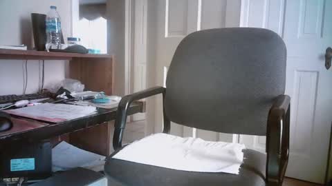 Snapshot of mikewulds chatting on February 17, 3:22 pm Mike online show from February 17, 3:22 pm